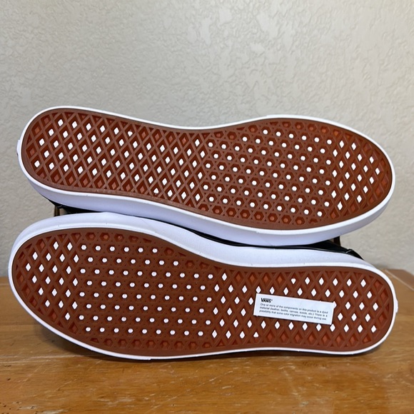 Vans Comfycush Sk8 hi formula 66 black men’s size 9 or women’s size 10.5 - Picture 11 of 12